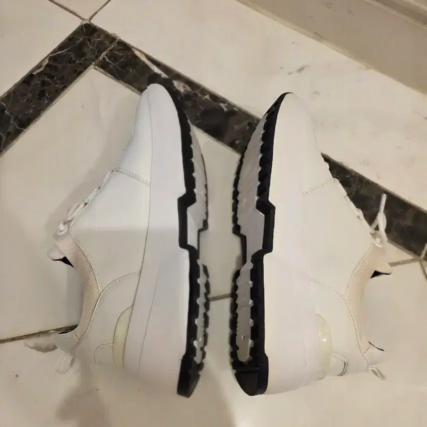 [BUNJANG] Michael Kors Cosmo Trainer Sneakers / 마이클코어스 코스모 트레이너 245mm