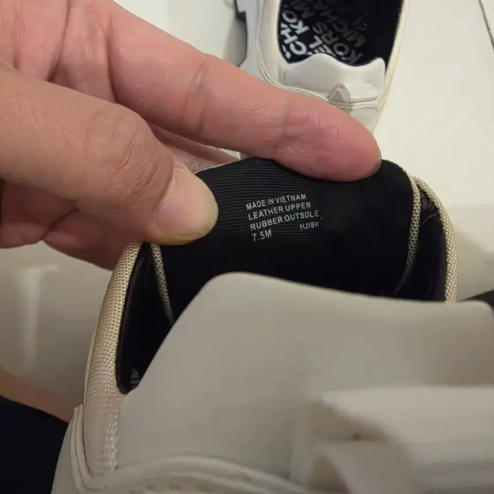 [BUNJANG] Michael Kors Cosmo Trainer Sneakers / 마이클코어스 코스모 트레이너 245mm