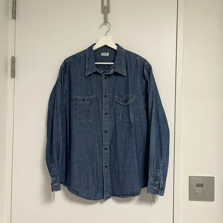 [BUNJANG] Behave Chambray Shirt / [3] 비헤비어 샴브레이 셔츠