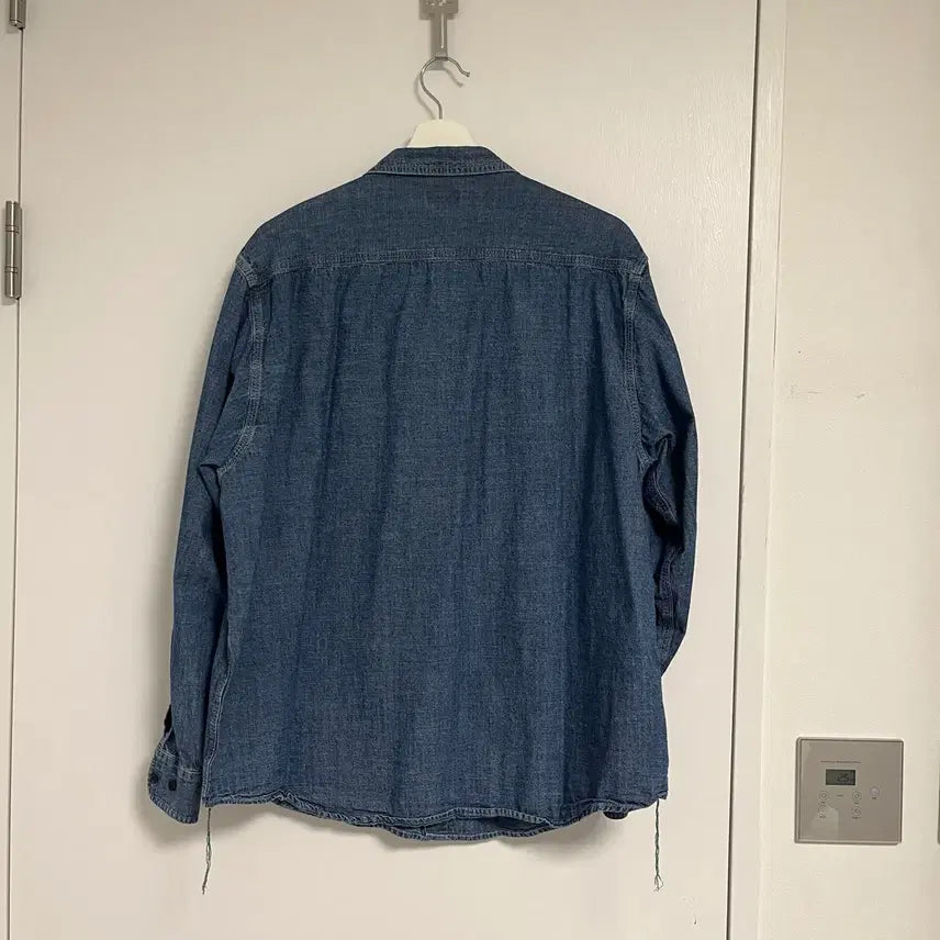 [BUNJANG] Behave Chambray Shirt / [3] 비헤비어 샴브레이 셔츠