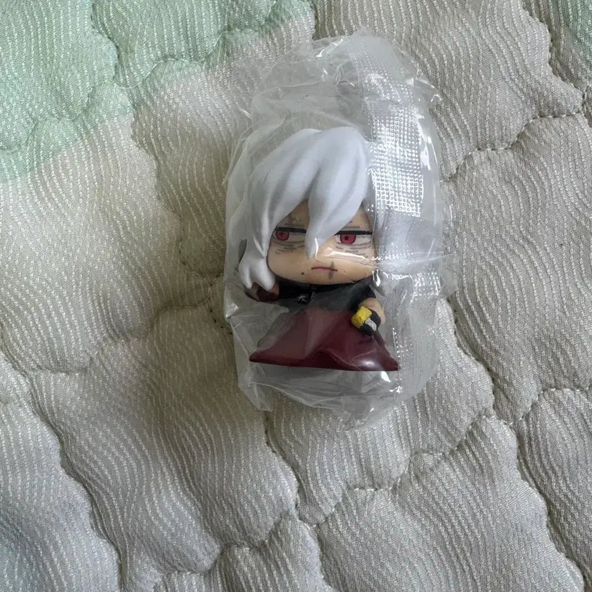 [BUNJANG] Tomura Shigaraki Gacha Figure (Sealed) / 시가라키 토무라 가챠 미개봉