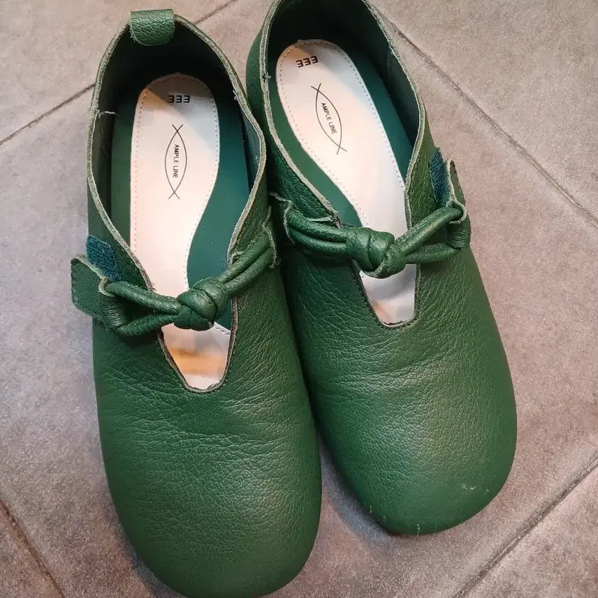 [BUNJANG] Ampline Green Leather Ribbon Flat Shoes (225) / 앰플라인 그린 가죽리본 플랫슈즈 225