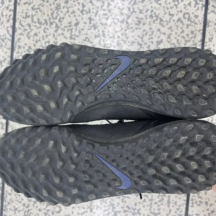 [BUNJANG] Nike Phantom GX2 Pro TF / 나이키 팬텀 gx2 프로 tf