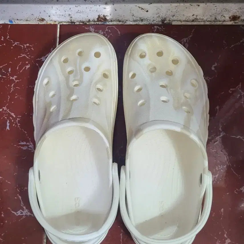 [SOLD OUT] 크록스