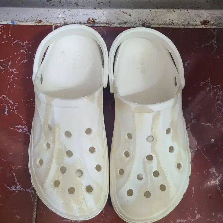 [SOLD OUT] 크록스