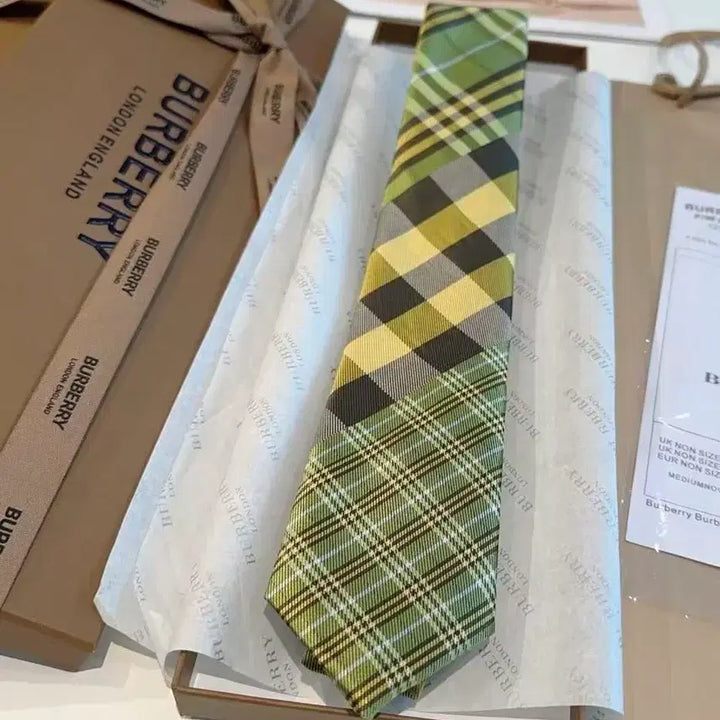 [SOLD OUT] 버버리 초록색 남성 넥타이