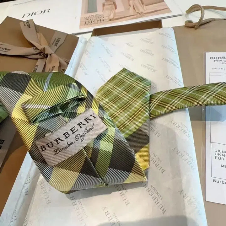 [SOLD OUT] 버버리 초록색 남성 넥타이