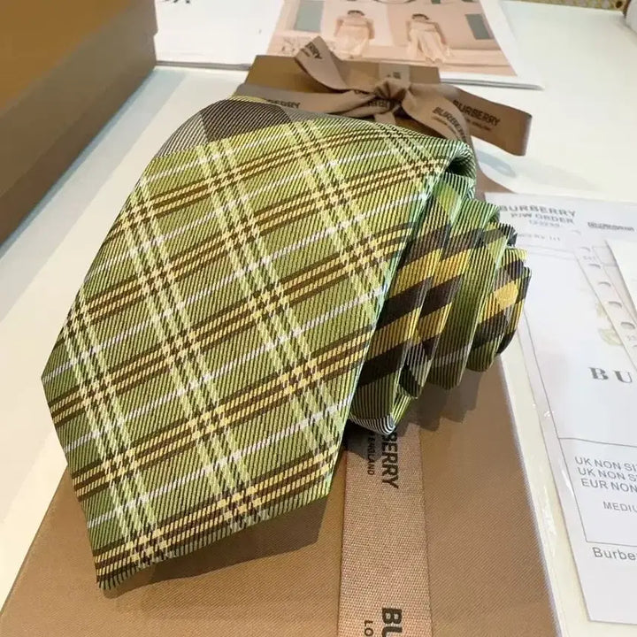 [SOLD OUT] 버버리 초록색 남성 넥타이