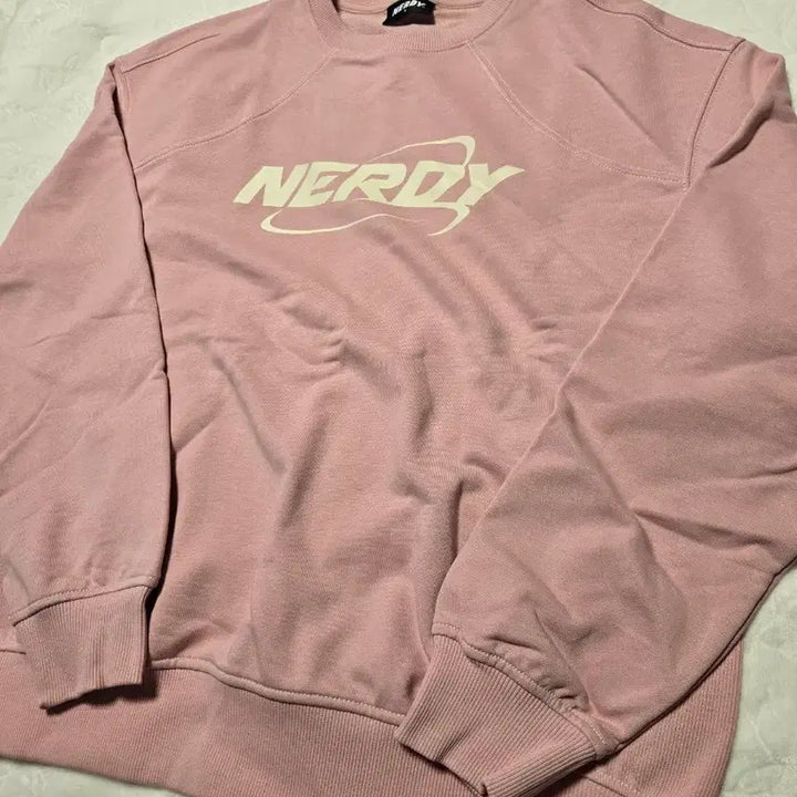 [BUNJANG] NERDY Sweatshirt (Non-brushed) / 널디 기모없는 맨투맨 새제품