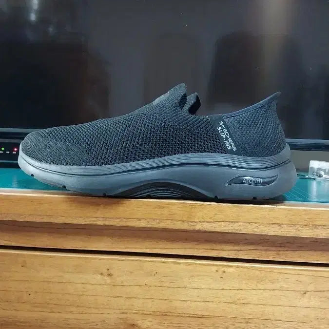 [BUNJANG] Skechers Arch Fit Slip-ins Men&