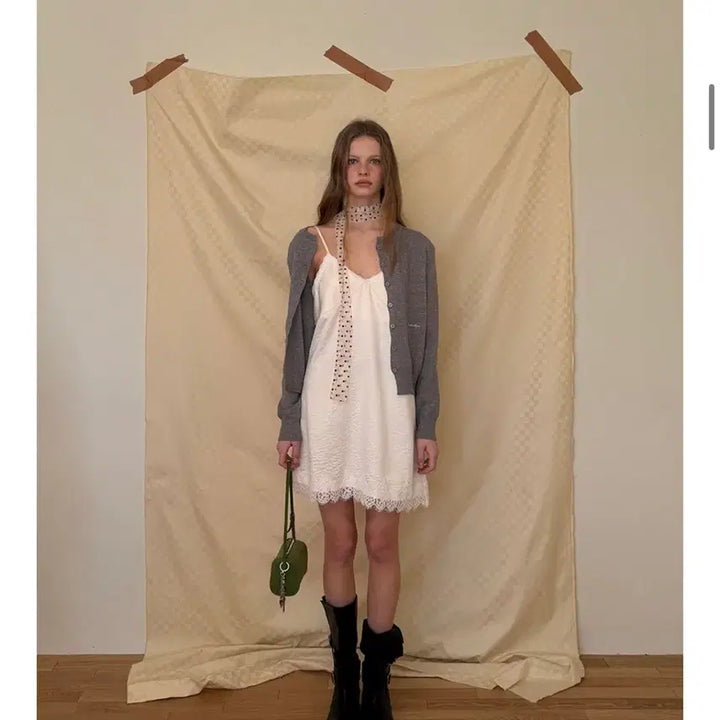 [BUNJANG] 어패럴아카이브 post round cardigan-gray / 어패럴아카이브 post round cardigan-gray