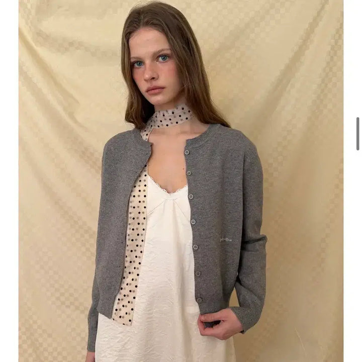 [BUNJANG] 어패럴아카이브 post round cardigan-gray / 어패럴아카이브 post round cardigan-gray