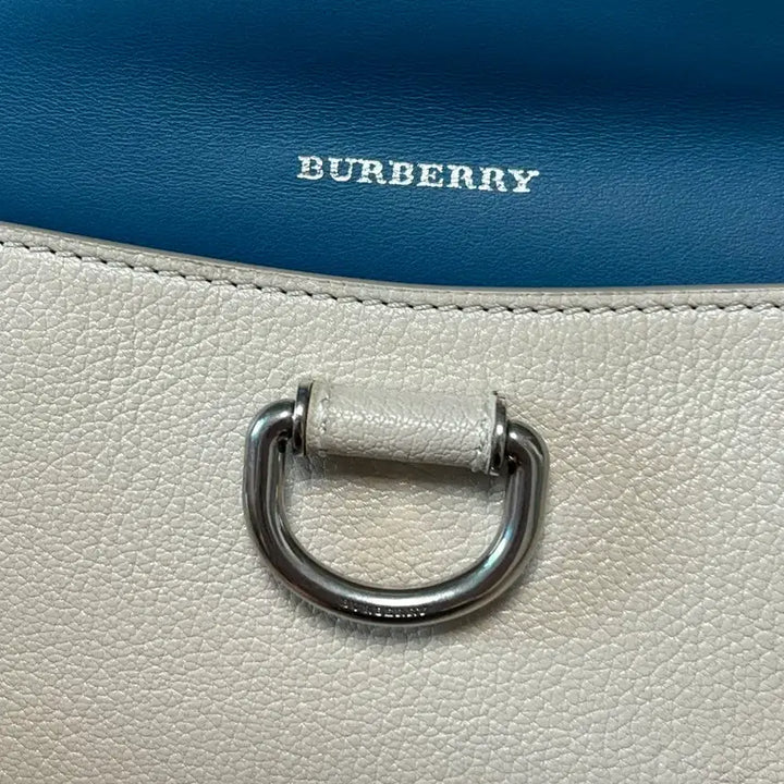 [BUNJANG] Burberry D-Ring Leather Clutch Set / 버버리 D링 레더 클러치 세트