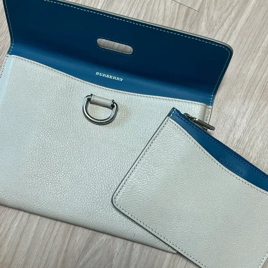[BUNJANG] Burberry D-Ring Leather Clutch Set / 버버리 D링 레더 클러치 세트