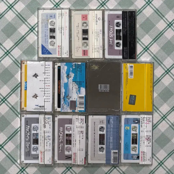 [BUNJANG] Lee Seung Hwan Cassette Tape Bundle (1st Album - 7th Album + Live) / 이승환 1집~7집 + 라이브,이오공감 등 카세트테이프 모음