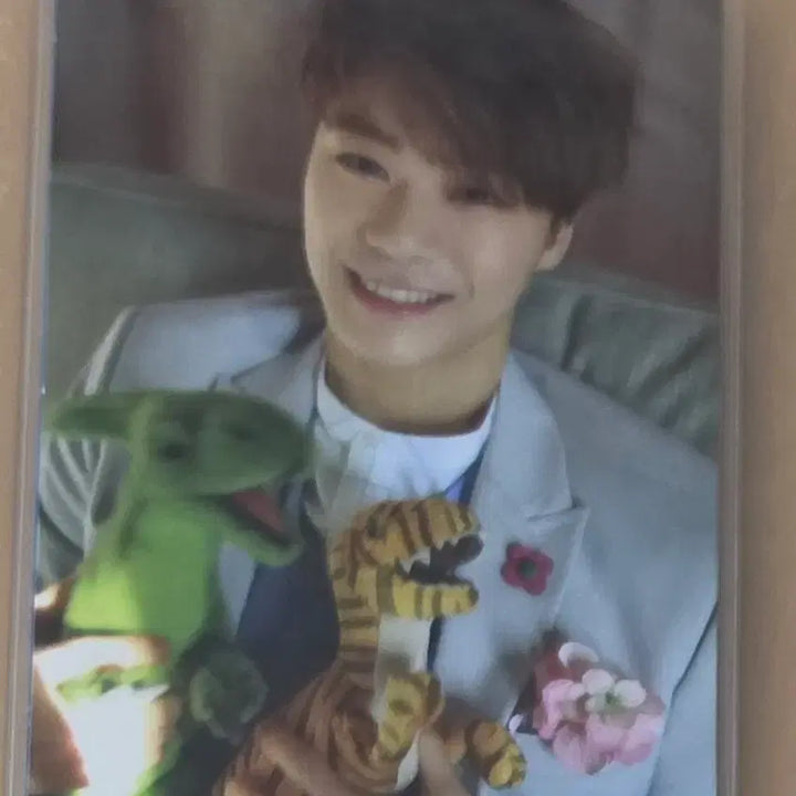 [BUNJANG] Astro Moonbin Winter Dream Photocard / 아스트로 문빈 Winter Dream 앨범 포카 2장