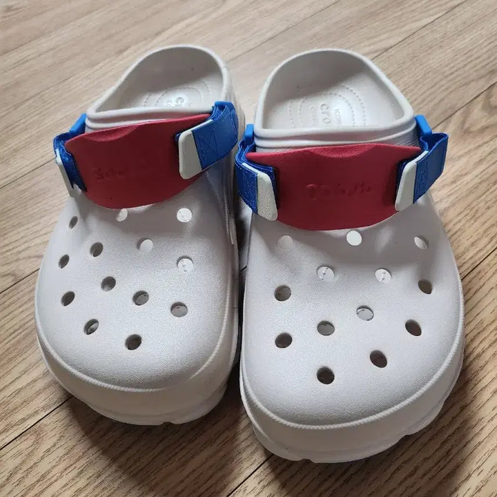[BUNJANG] Crocs M8 Size Sandals / 크록스 260사이즈(M8) 3.5만원 새상품입니다