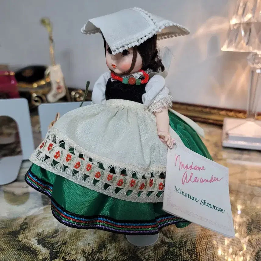 [BUNJANG] Madame Alexander International Italian Doll / 마담알렉산더 인터네셔널 이태리 인형