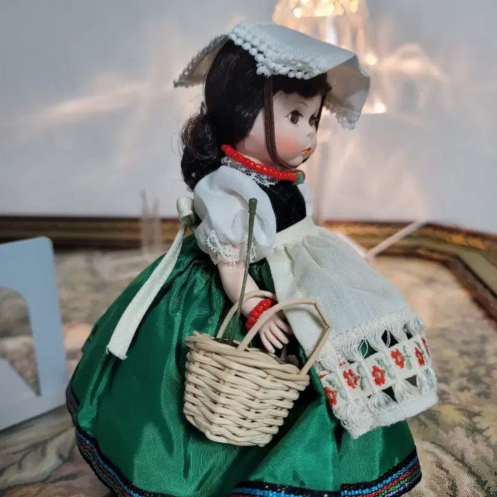 [BUNJANG] Madame Alexander International Italian Doll / 마담알렉산더 인터네셔널 이태리 인형