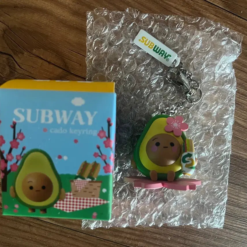 [SOLD OUT] 써브웨이 키링 데려카도 써브웨이 카도키링 아보카도 키링
