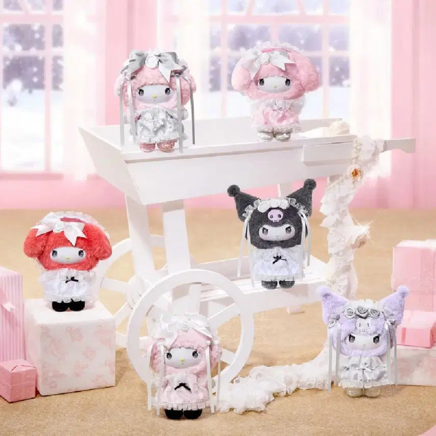 [BUNJANG] Miniso Sanrio Rose Garden Random Figure / 미니소 산리오 로즈가든 랜덤