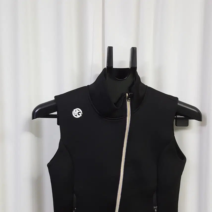 [SOLD OUT] 파리게이츠 네오폴랜 여성 조끼 95 오일장