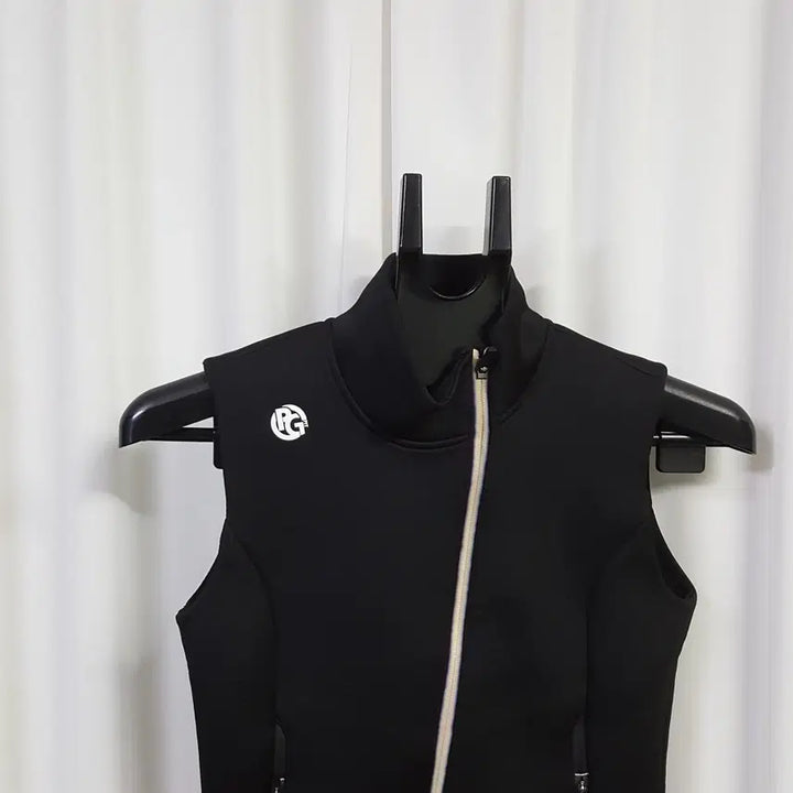 [SOLD OUT] 파리게이츠 네오폴랜 여성 조끼 95 오일장