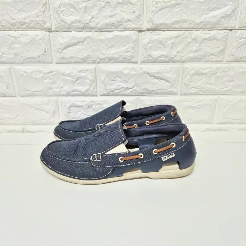 [BUNJANG] Crocs Beach Line Shoes Boat Shoes / 크록스 275 비치 라인 슈즈 보트화