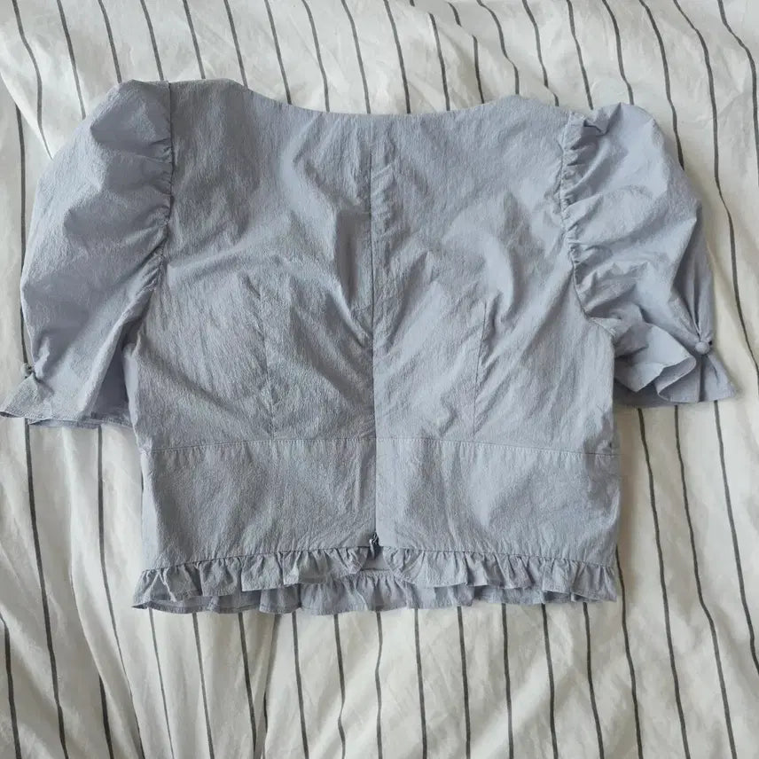 [BUNJANG] Flowoom Summer Chichi Blouse Sky Blue S / Flowoom Summer Chichi Blouse 스카이블루 S