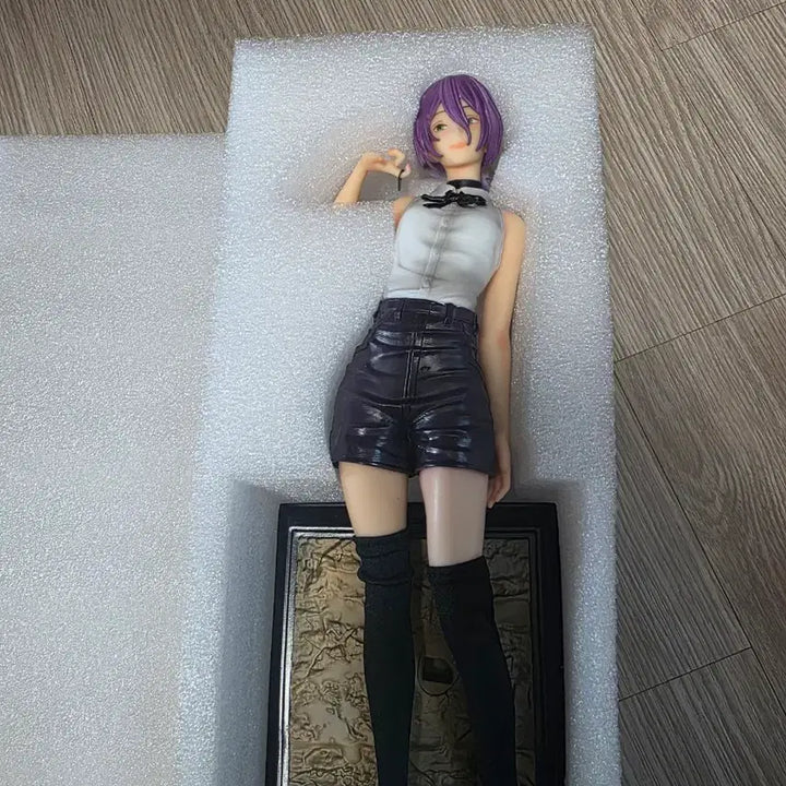 [BUNJANG] Chainsaw Man Rezeg Figure PVC / 체인소맨 레제 피규어