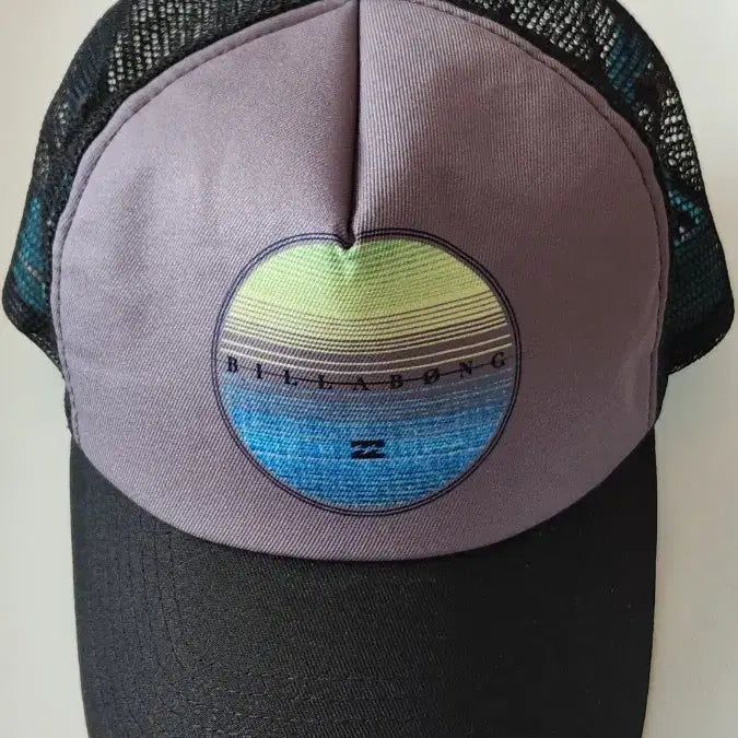[SOLD OUT] 빌라봉 써핑 메쉬캡 모자 블랙 / 그레이