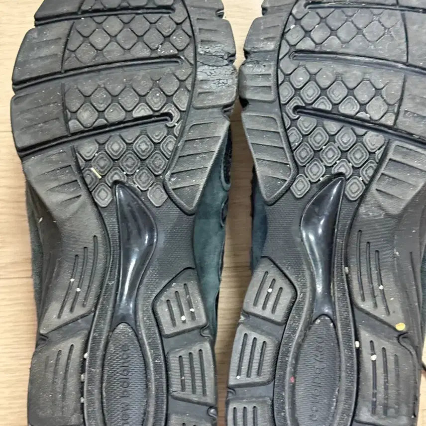 [BUNJANG] New Balance 990 Black Sneakers / 뉴발란스 990 블랙 280-285 사이즈 판매