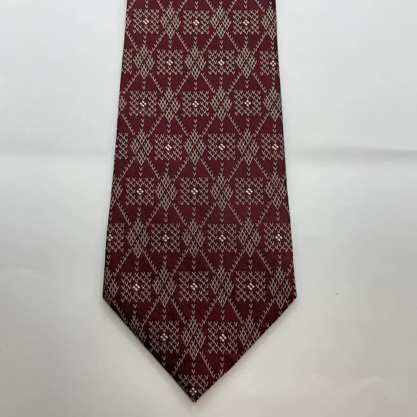 [BUNJANG] 892) (GIVENCHY) 지방시 패턴 넥타이 / 892) (GIVENCHY) 지방시 패턴 넥타이