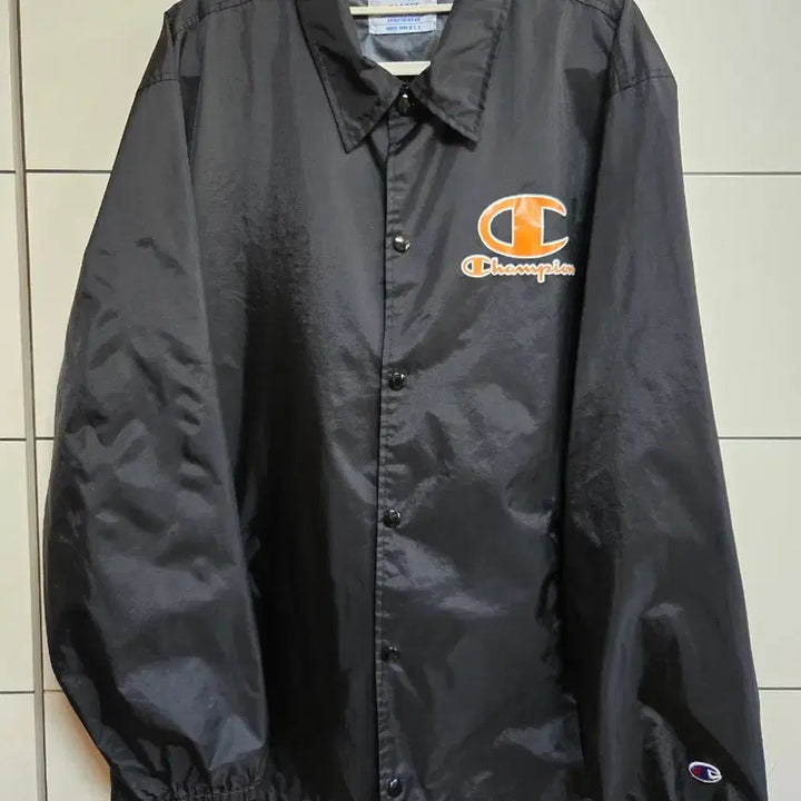 [BUNJANG] Champion Authentic Black Coach Jacket (XL) / 챔피온 정품 블랙 코치 자켓(XL사이즈)
