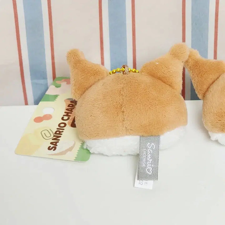 [BUNJANG] Sanrio Kuromi Sushi Mascot Keychain Plush / 새상품)쿠로미 유부초밥 정품 키링 인형_산리오 스시 마스코트 누이 굿즈