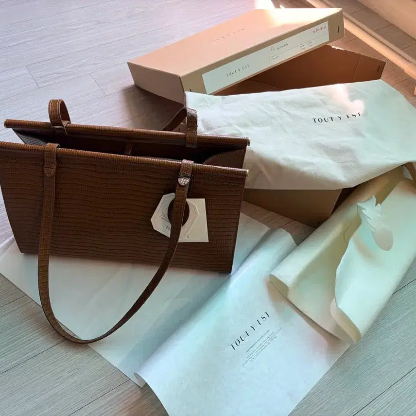 [BUNJANG] 2TE Parallele Bag Brown Leather Tote / 택달린새것 풀세트/투티에 파라렐백 브라운컬러