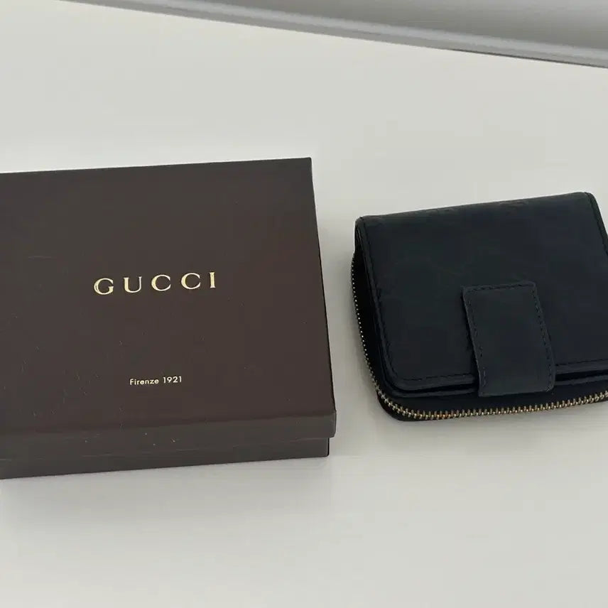 [BUNJANG] Gucci Shima Bifold Wallet Black / 구찌 시마 반지갑 블랙