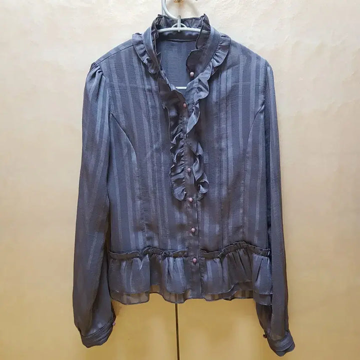 [BUNJANG] Blouse and Skirt Set with Stockings / 블라우스 &amp;스커트 세트&amp; 스타킹