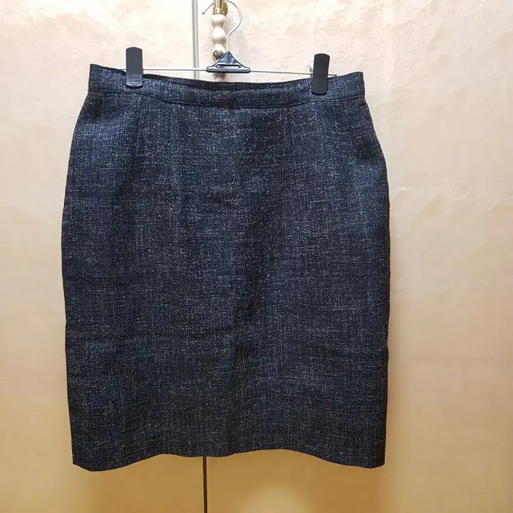 [BUNJANG] Blouse and Skirt Set with Stockings / 블라우스 &amp;스커트 세트&amp; 스타킹