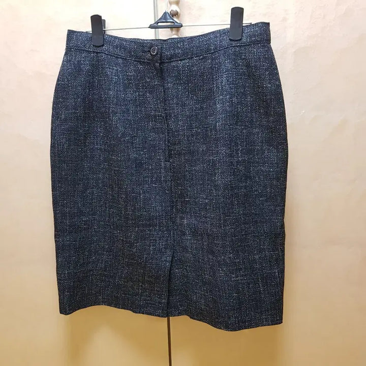 [BUNJANG] Blouse and Skirt Set with Stockings / 블라우스 &amp;스커트 세트&amp; 스타킹