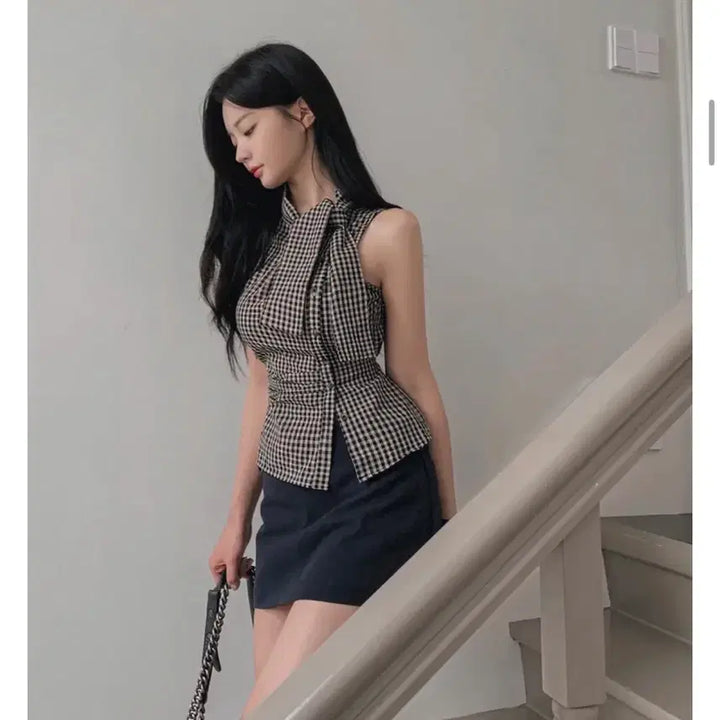 [BUNJANG] Sleeveless Camisole Blouse / 민소매 나시 블라우스 (새상품)