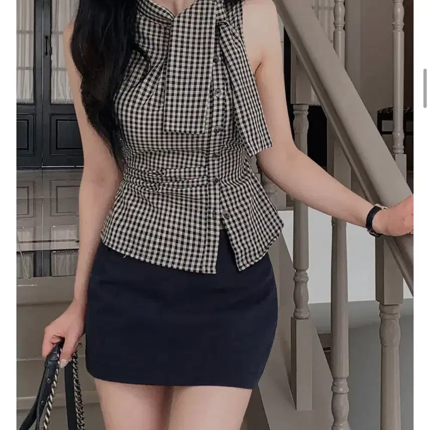 [BUNJANG] Sleeveless Camisole Blouse / 민소매 나시 블라우스 (새상품)