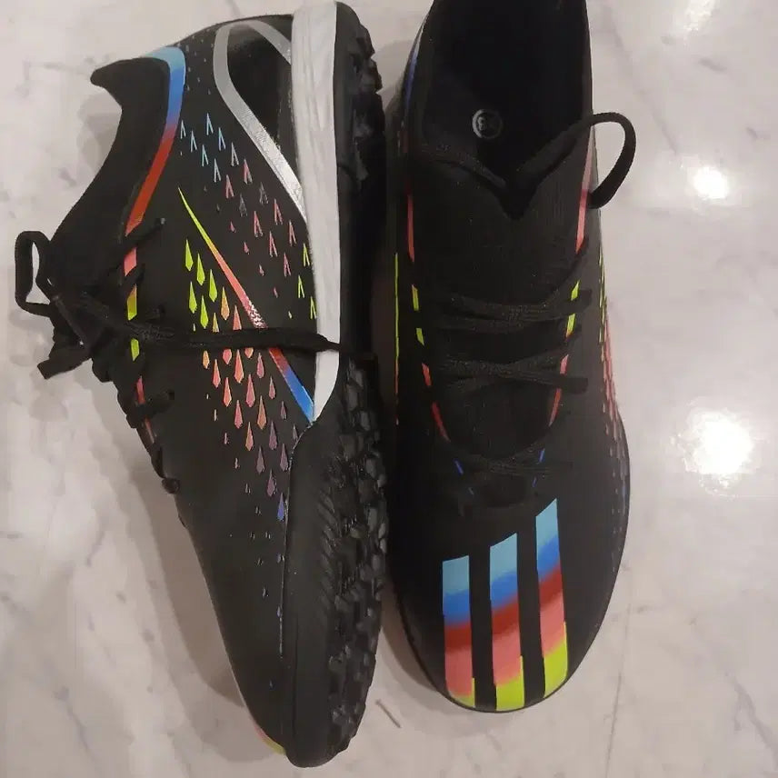 [BUNJANG] Adidas Futsal and Soccer Shoes / 아디다스 풋살화,축구화 판매합니다.