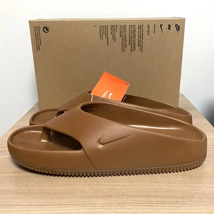 [BUNJANG] Nike Calm Flip Flop Light British Tan 280mm / (새제품) 나이키 캄 플립플랍 280mm 쪼리