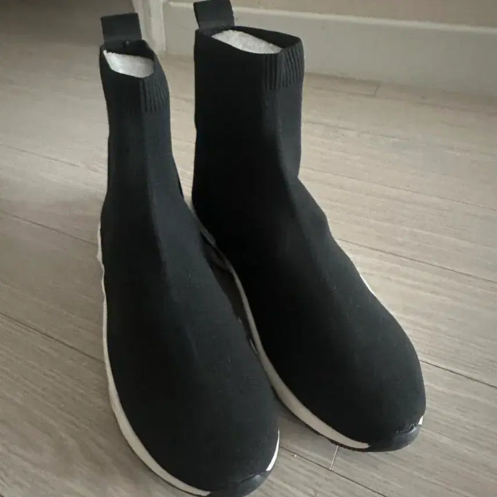 [BUNJANG] Sandro Shox Black Sneakers / 산드로 샥스 신발