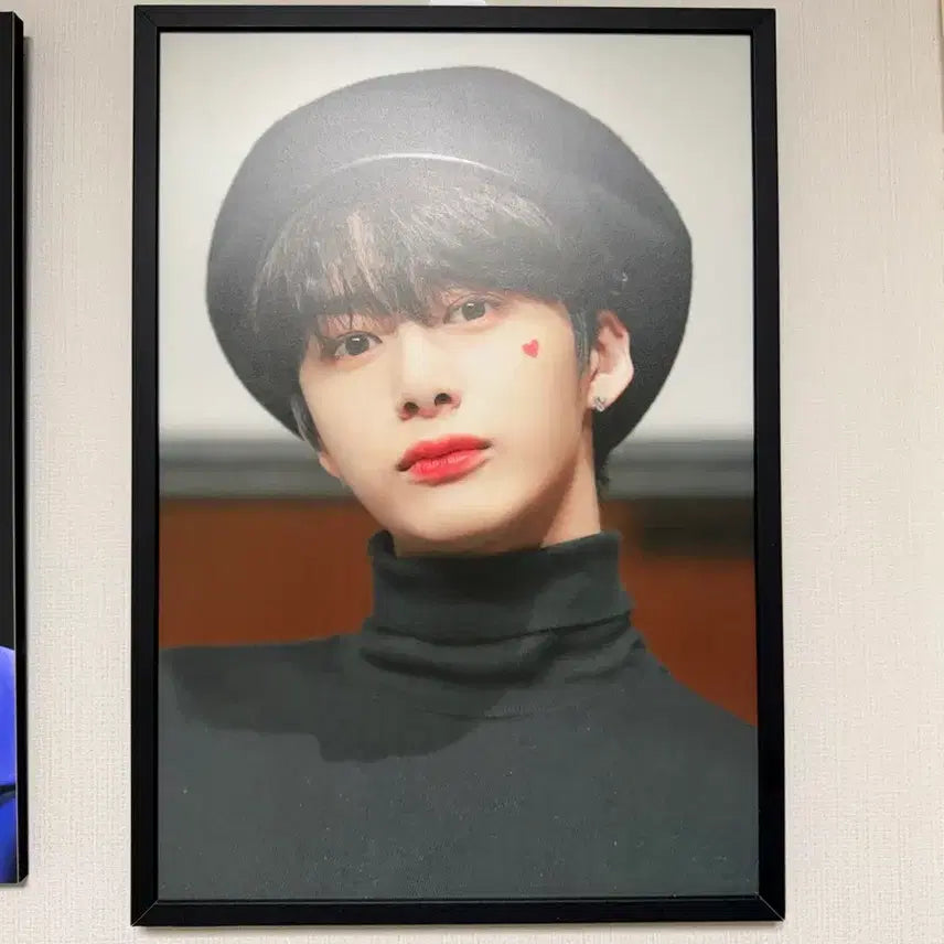 [SOLD OUT] 몬스타엑스 형원 액자 양도