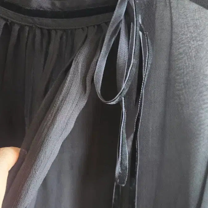 [BUNJANG] ZARA Black Sheer Long Blouse L / 2025자라 ZARA블랙 시스루 고급롱 블라우스L