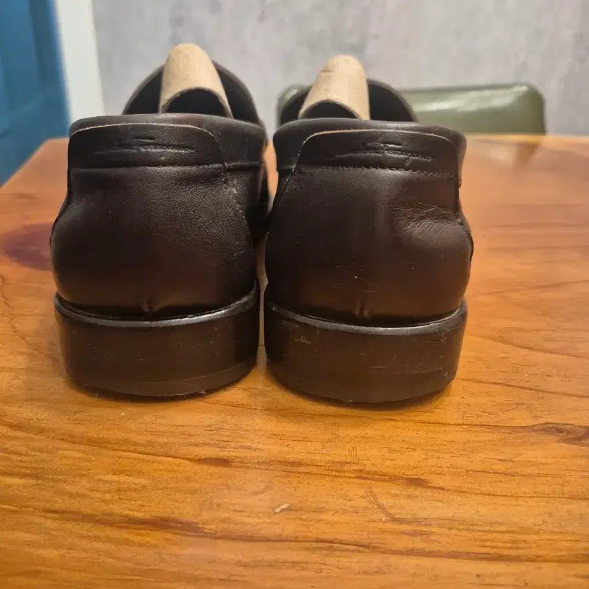 [BUNJANG] Salvatore Ferragamo Gancini Loafers Brown / 페라가모 간치니 로퍼 브라운