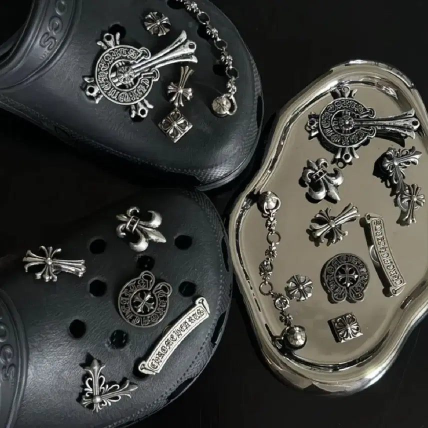 [BUNJANG] Crocs Chrome Style Jibbitz Set / 크롬스타일 지비츠 팝니다