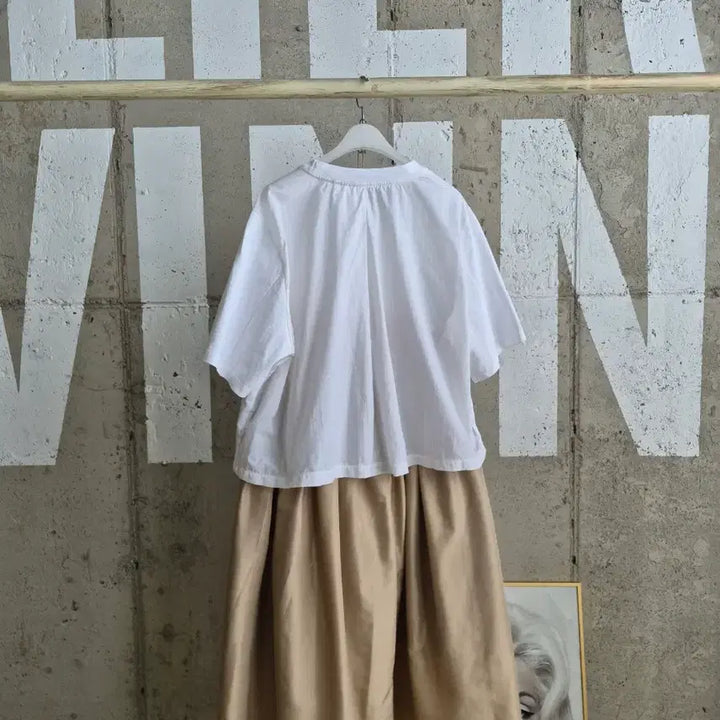 [BUNJANG] Graphic Print Short Sleeve T-Shirt / 바스락등판 프린팅 반팔 티셔츠